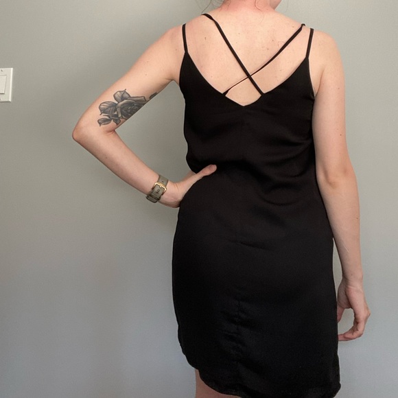 3/$15 Cute cross back slip dress - Picture 2 of 4